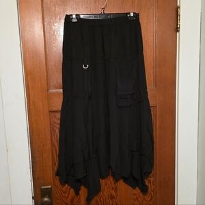 Chic Asymmetrical Black Skirt